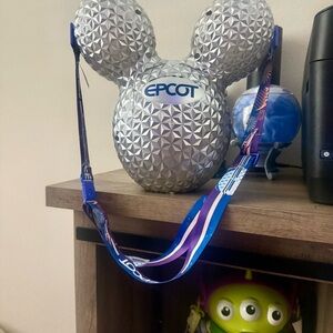 Epcot Spaceship Earth Light-Up Mickey Ears popcorn 🍿 bucket